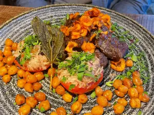 EFENDI steak & meze lokal