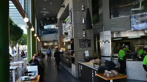 Marios Snacks Bakery in リマソール