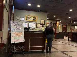 Hana Japanese Steakhouse & Sushi Bar