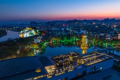 桂林漓江·瀑上酒店(象鼻山两江四湖店)·观星吧