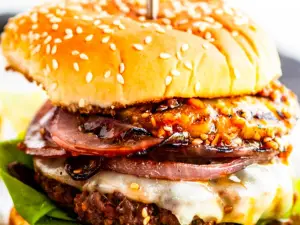 Crabby's Bar & Grill