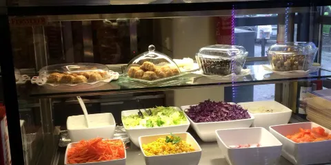 Cafe Restaurant Varoli