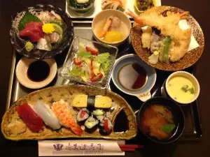 Mino Sushi