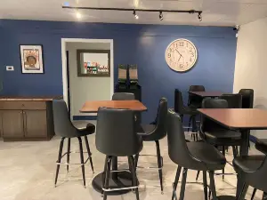 The Corner Deli
