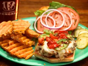 Mac's Pizza Pub