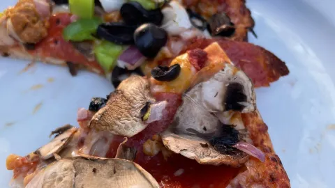 Bondie's Pizza in サンリヴァー