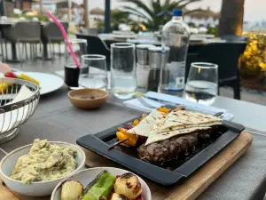 Green Beach Restaurant