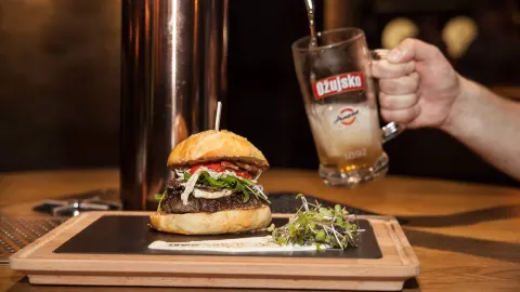 Ozujsko Pub Maksi in Zagreb