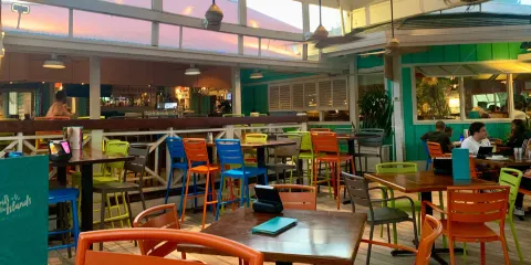 Bahama Breeze