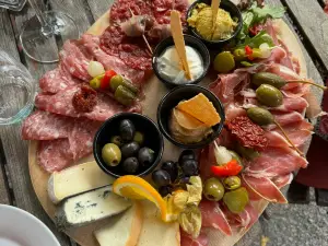 Weinhaus