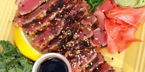Squid Lips Overwater Grill