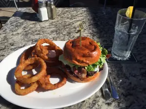 Lighthouse Pub