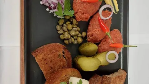 Restaurant Giodavin in 格勞賓登州