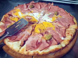 Pizzeria Go-Go