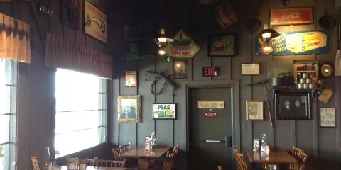Cracker Barrel