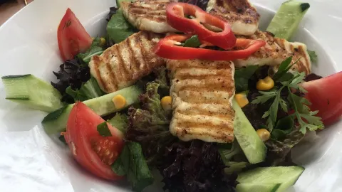 Çınaraltı Cafe & Bistro in Каш