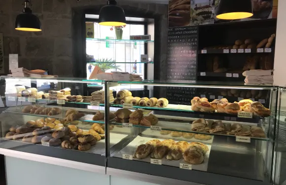 Pastry & Coffee Shop Peco