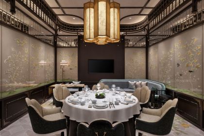 JIANGNAN WOK · RONG