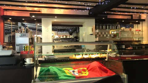 Pastelaria Portuguesa in Warwick