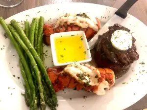 Grill 211