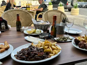 Midway (Athos) Restaurant