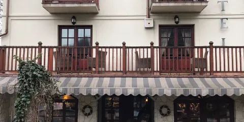 Dwa Ksiezyce