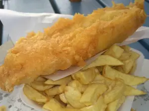 Putting Green Fish Bar
