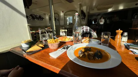 The Tack Room Restaurant in 미들햄