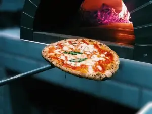 Baffi Pizza