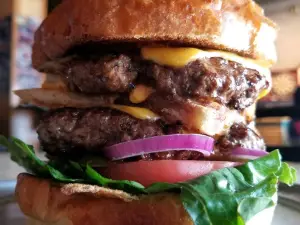Dusty's Bar & Grill