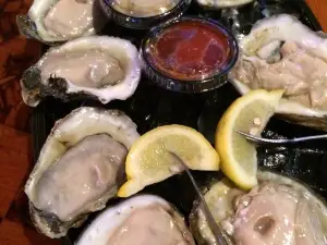 Mama's Oyster House