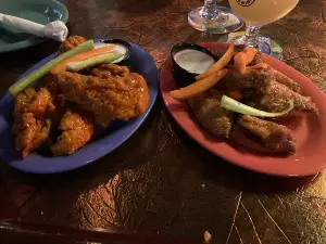 Hangar Pub & Grill