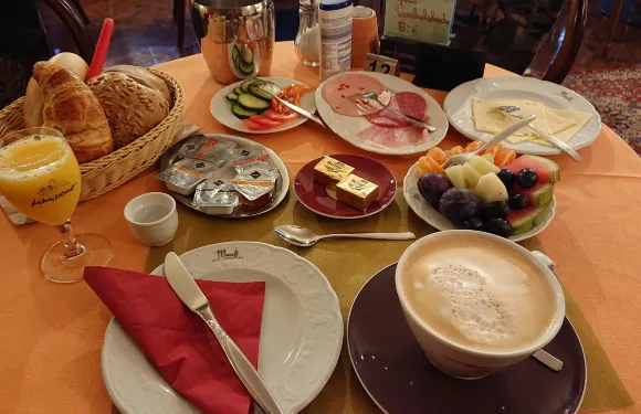 Cafe Maass