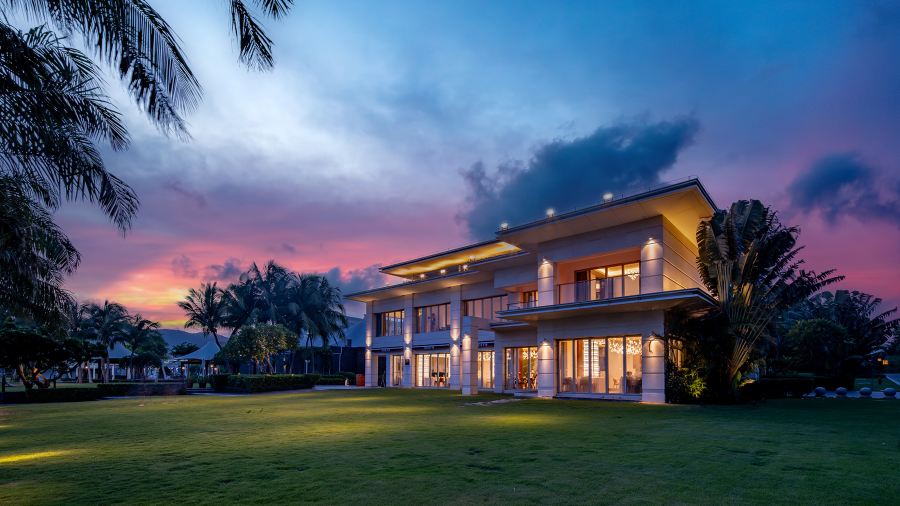 NEERA SEAFOOD RESTAURANT