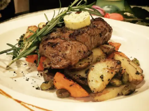 TWT cafe Tea Warmer Treat