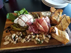 Fortify Pizza & Burger Bar