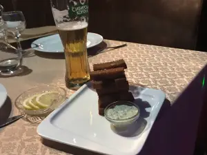 Kafe-Karaoke "Zul'"