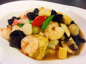 New Moon Restaurant