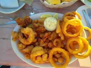 Nicky's On the Bay