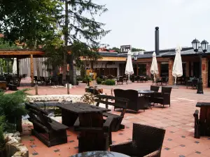 Restoran Ukus