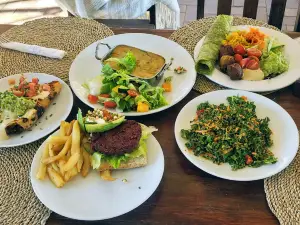Leafy Greens Café
