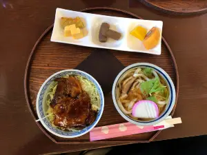 Coffee Shop Zuku