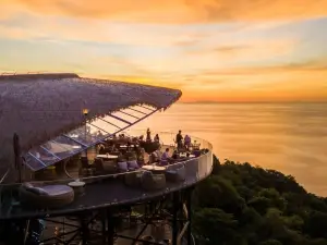 Popular Must-Visit Restaurants in Phuket