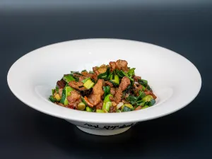 LI JIANG THERE IS A POT