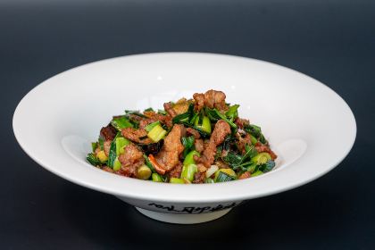 LI JIANG THERE IS A POT