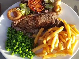 Walshies Sports Bar & Grill