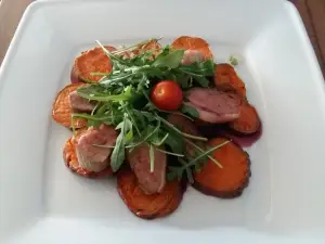 Cafe Bar Restaurant Oliver
