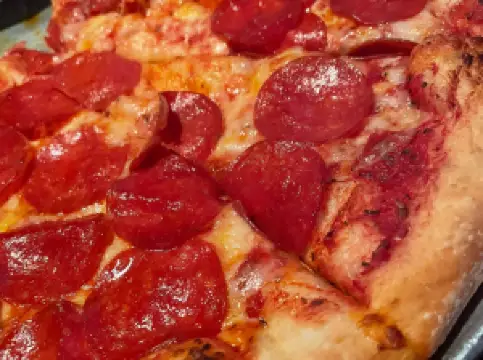 Al Capones Seafood and Pizzeria