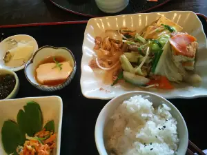 Karaya Shokudo