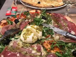 Pizzeria Chez Moustache